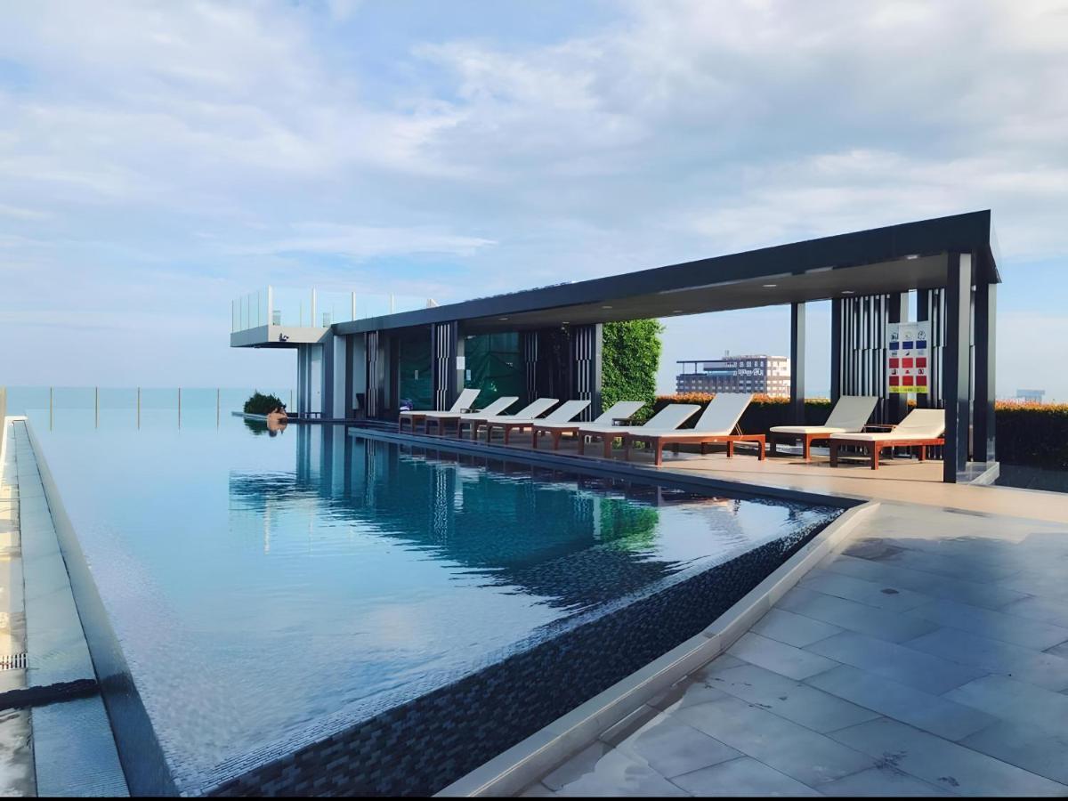 פאטאיה Amazing Infinity Pool Condo Next To The Beach מראה חיצוני תמונה